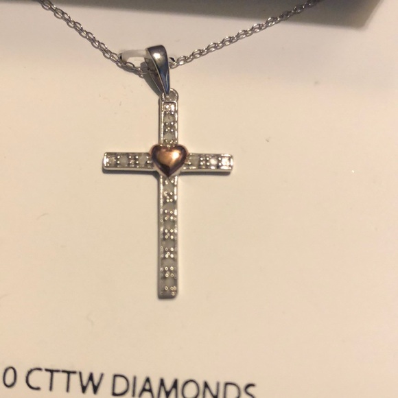 = NEW = ROSE GOLD HEART ON CROSS SILVER NECKLACE - Picture 3 of 5